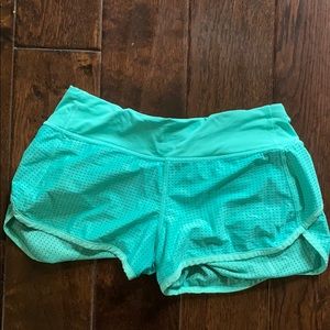 Lululemon speed up short 2.5”